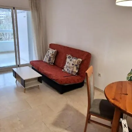 Gemelos 22-3-2 Apartment *